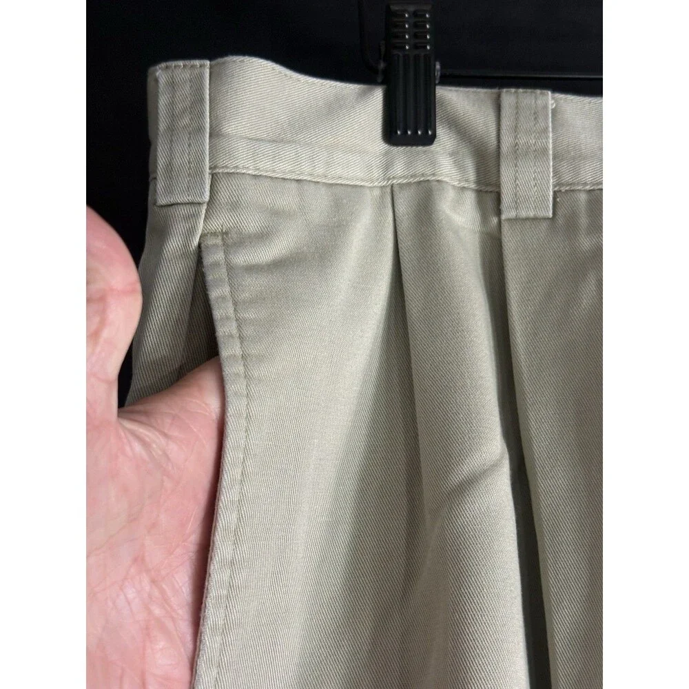 TOMMY HILFIGER Men's 38 x 32 (Actual 37 x 30) Khaki Pleated Tapered Pants Chinos